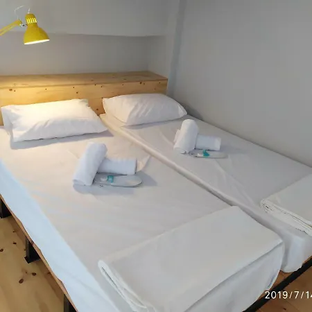 Thess Georgiou Katechaki 13 テッサロニキ