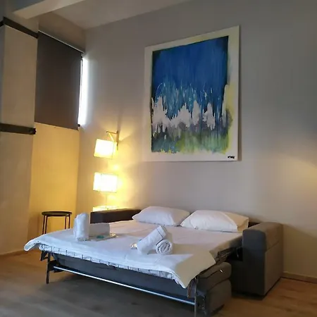 Thess Georgiou Katechaki 13 公寓 *